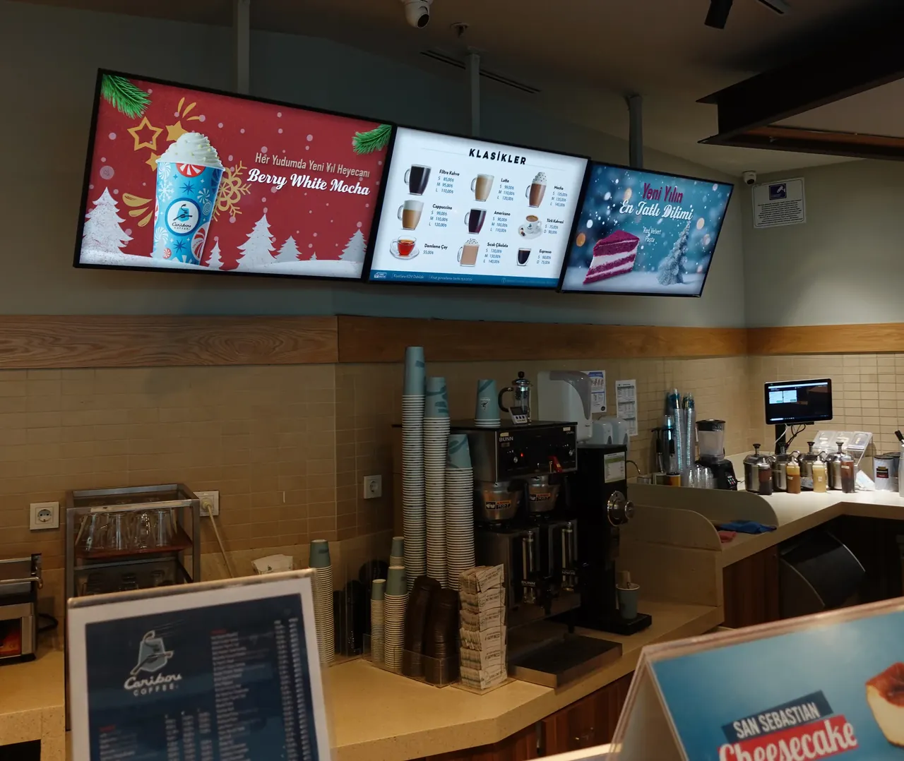 Caribou Coffee kurulum fotoğrafı