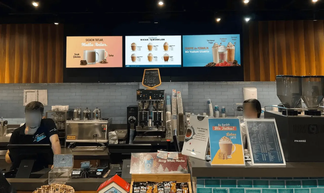 Caribou Coffee kurulum fotoğrafı 3