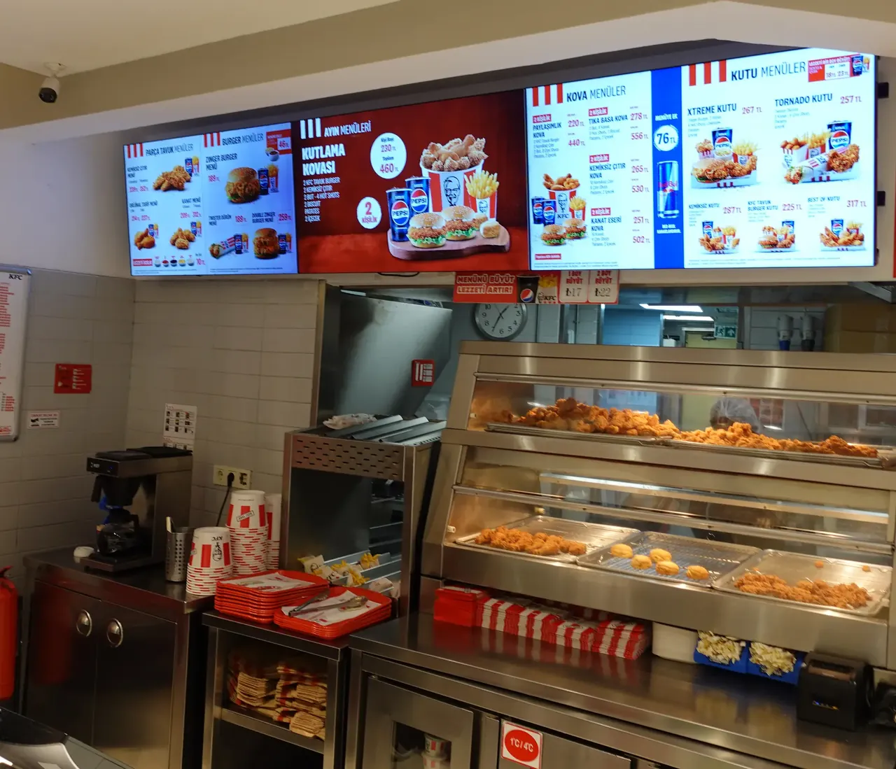 KFC kurulum fotoğrafı